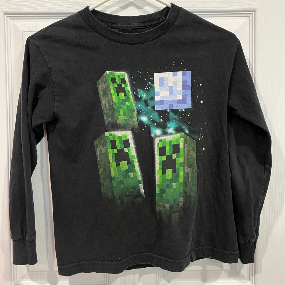 Black Creeper Long Sleeve Tee